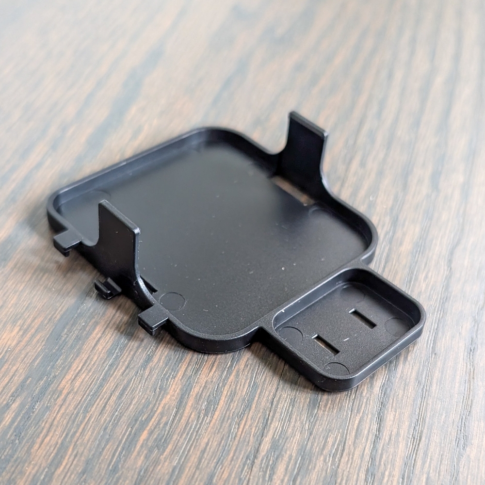 Outlet Wall Mount Bracket for Blink Sync Module 2 - Black (Mount Bracket Only)
